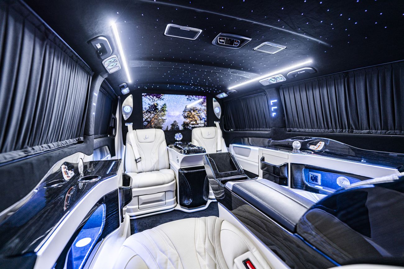 Jet Class V-Class, white and gloss black interior